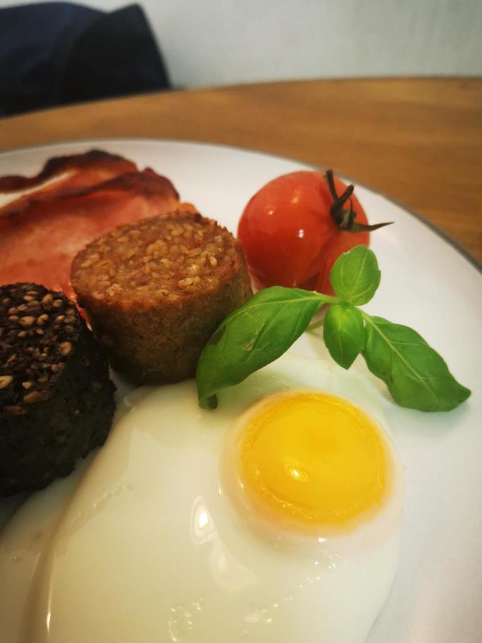 Frühstückspension Balally House 3*