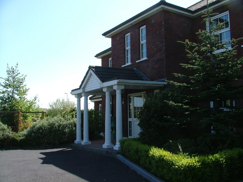 Balally House 3* Shannon